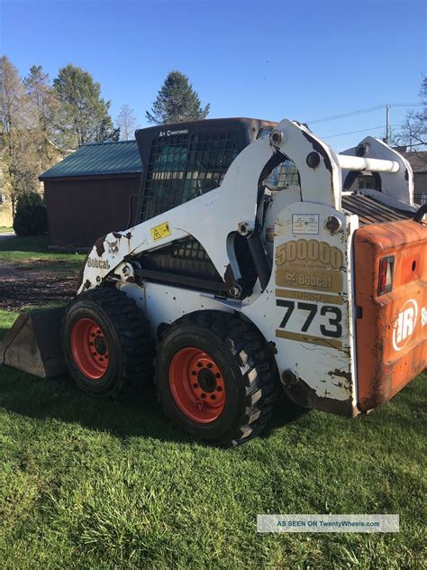 bobcat 733 skid steer|bobcat 773 skid steer specs.